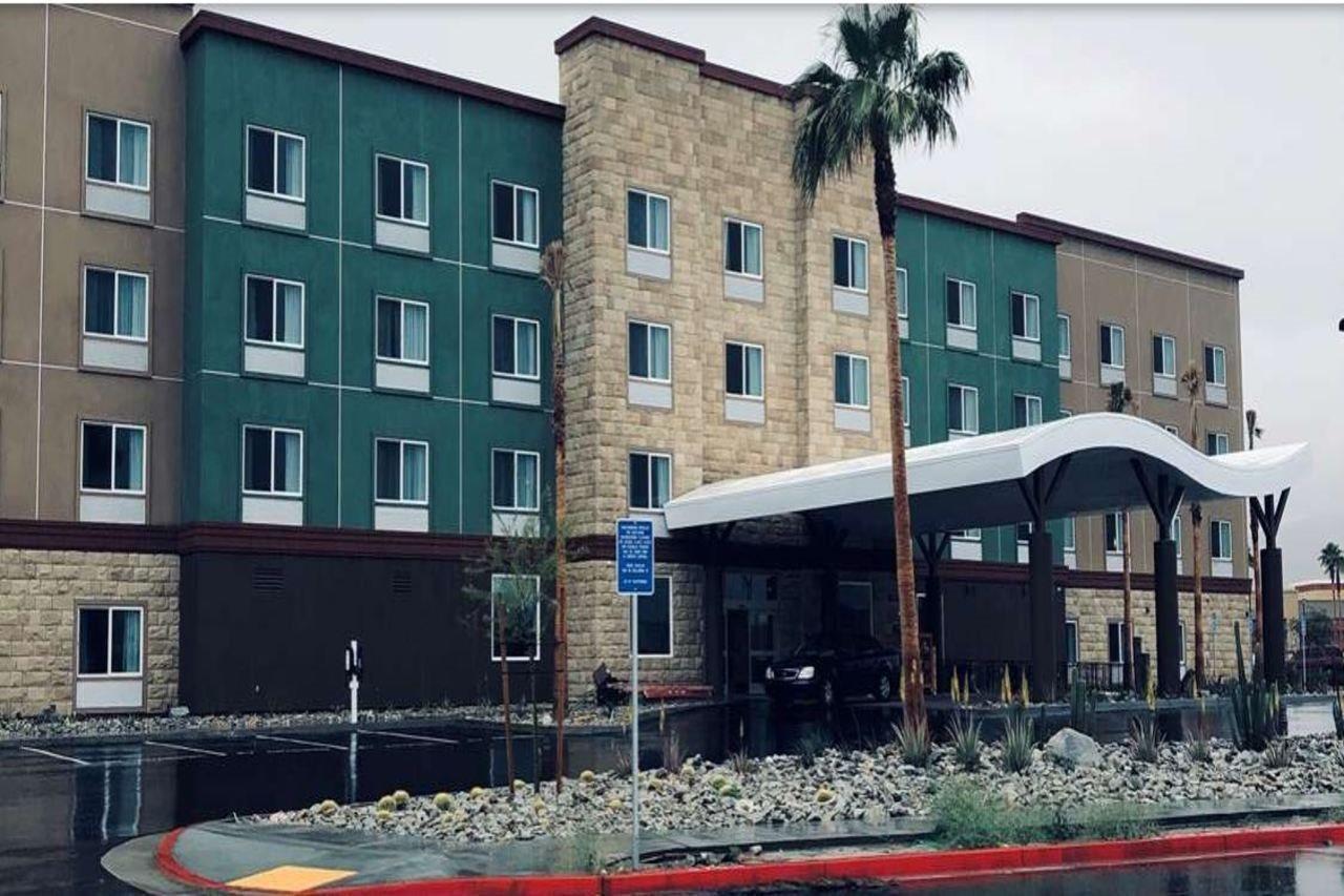 Best Western Plus Coachella Valley Inn & Suites Cathedral City Exteriör bild